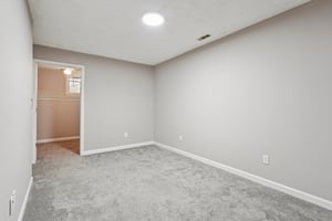 Pippin Dr NW-S1904-045.jpg