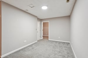 Pippin Dr NW-S1904-046.jpg