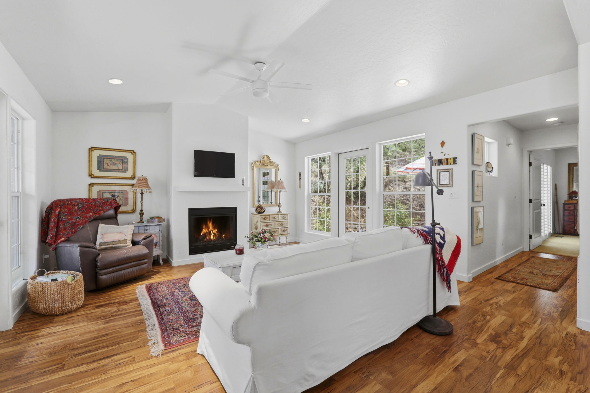 Living Room 5