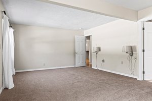 4925 Terry Dr, Ventura, CA 93003, USA Photo 19