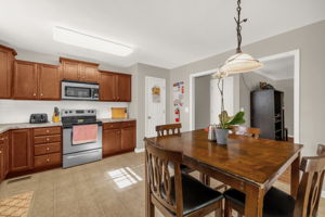 4927 Planfield Rd-12