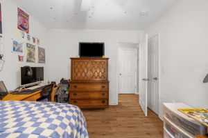 4927 Planfield Rd-19
