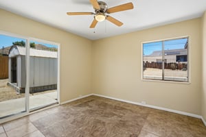 Hibiscus Dr-S0107-21.jpg