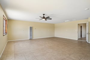 Hibiscus Dr-S0107-38.jpg