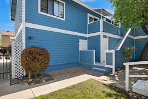 25-Triplex Exterior