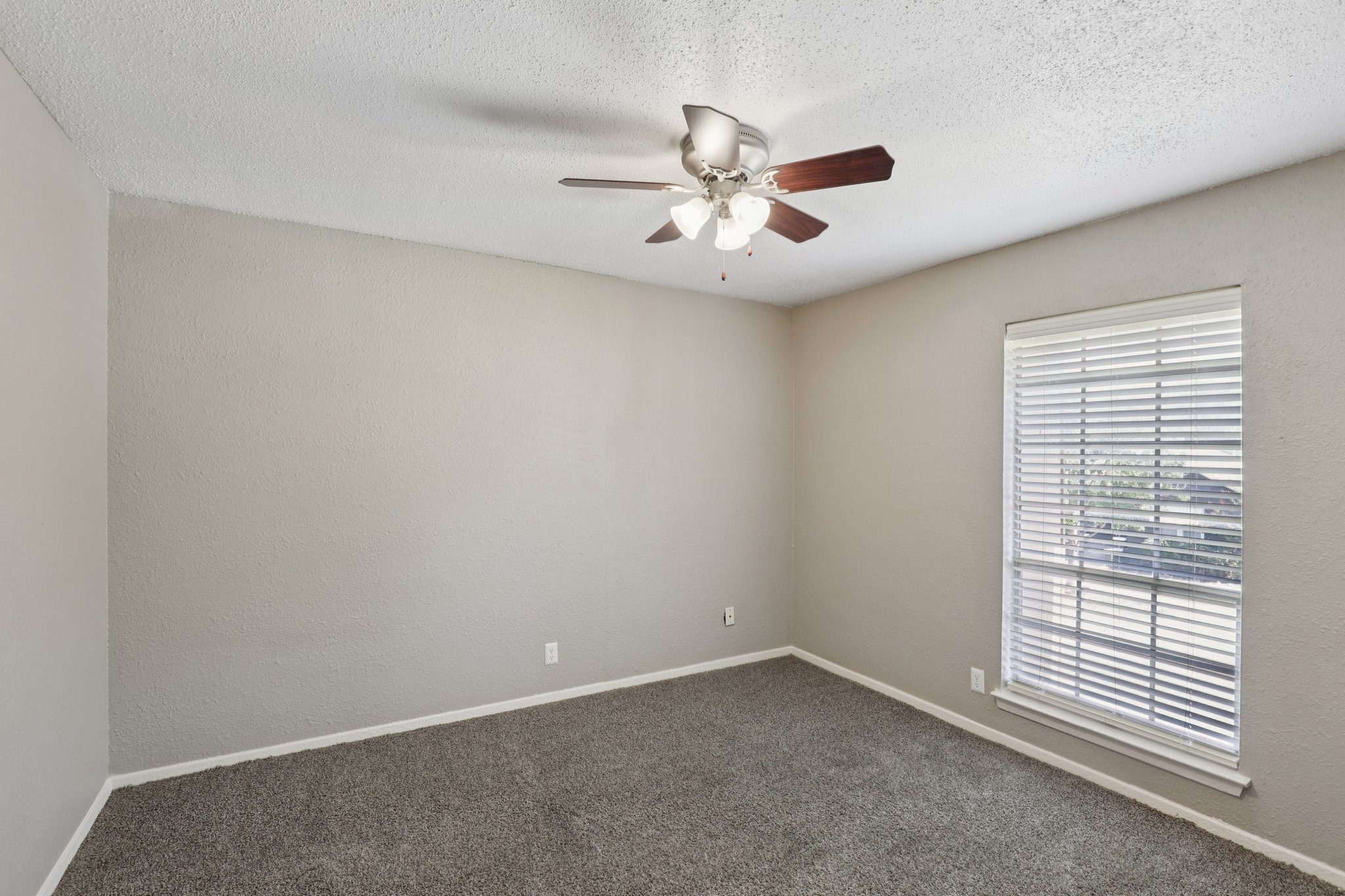 4928 El Campo Ave 218 Fort Worth-S2907-012.jpg