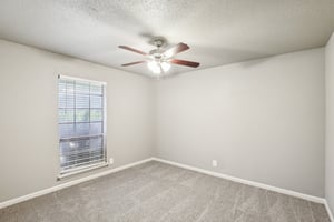 El Campo Ave-S2907-008.jpg