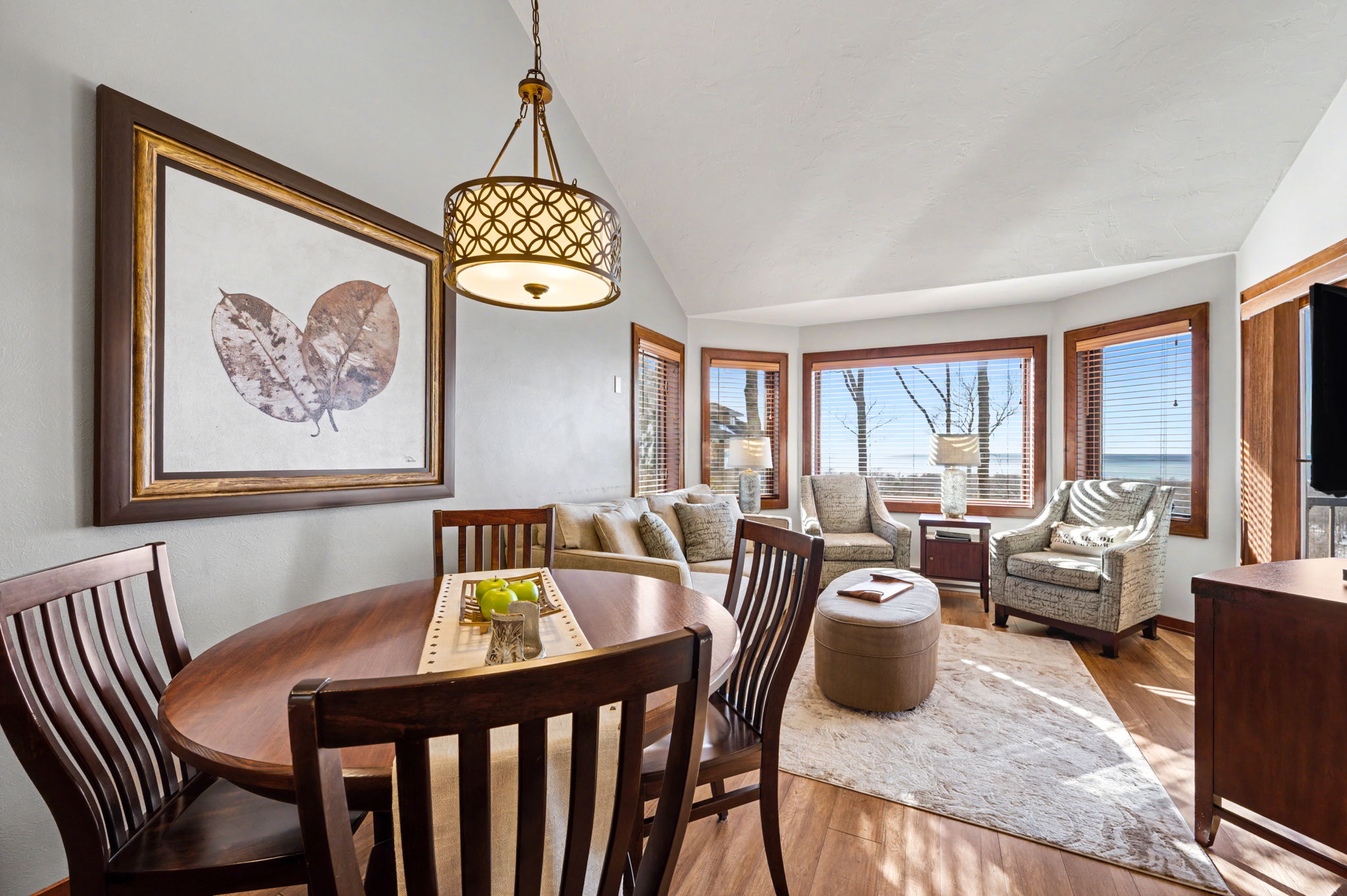 Landmark Resort Unit 2335 Egg Harbor Door County Wisconsin-12