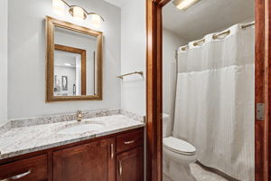 Landmark Resort Unit 2335 Egg Harbor Door County Wisconsin-9