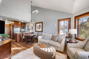 Landmark Resort Unit 2335 Egg Harbor Door County Wisconsin-19