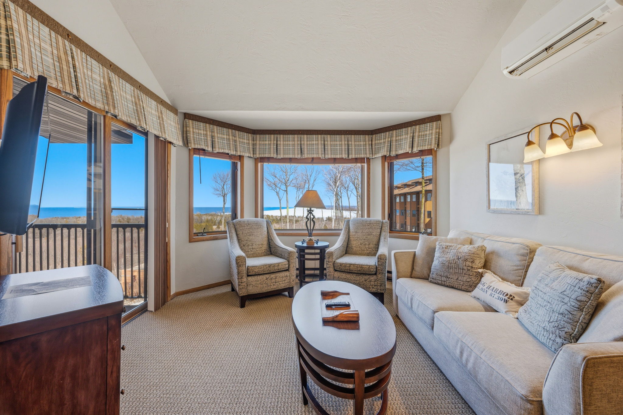 Landmark Resort Unit 3305 Egg Harbor Door County Wisconsin-14