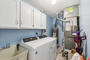 Elizabeth Dr 36-A-S2603-024.jpg