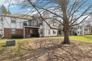 Elizabeth Dr 36-A-S2603-029.jpg