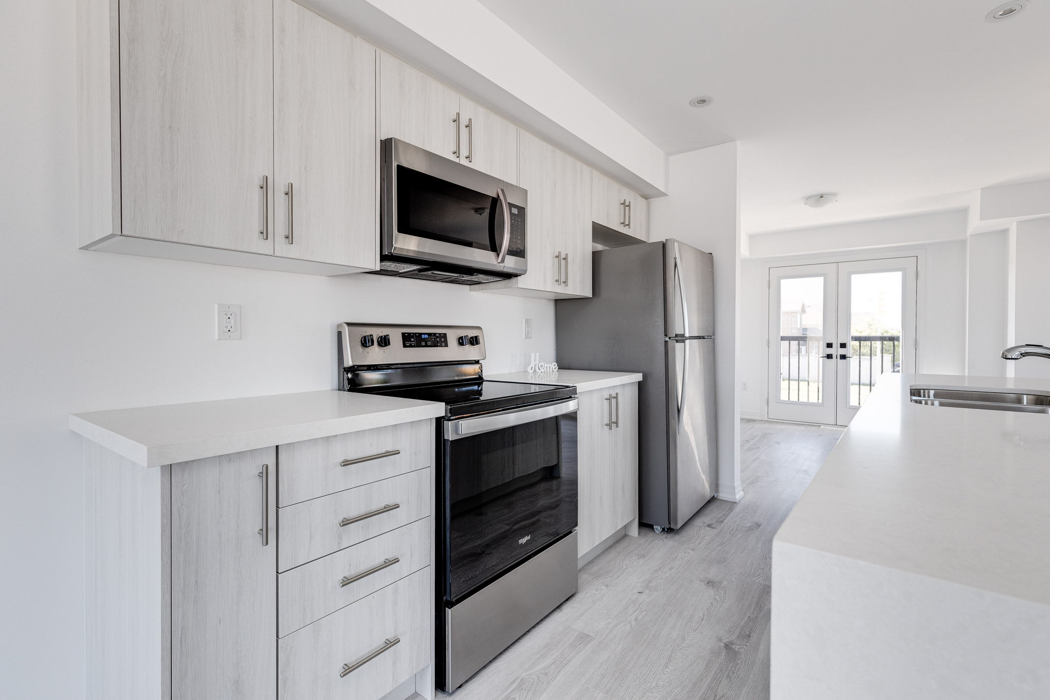 Barrie property showcase — delivered property photograph 16