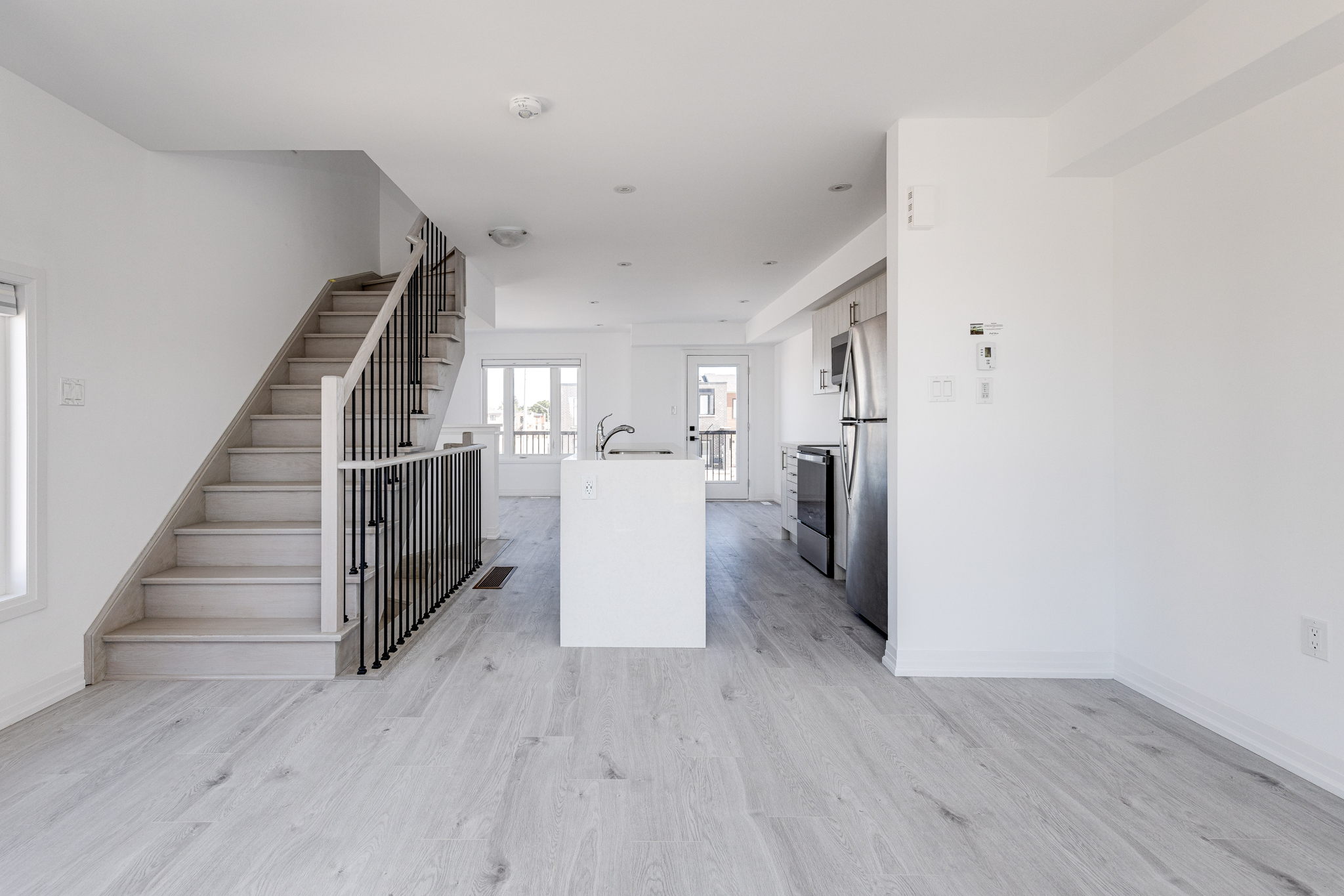 Barrie property showcase — delivered property photograph 23