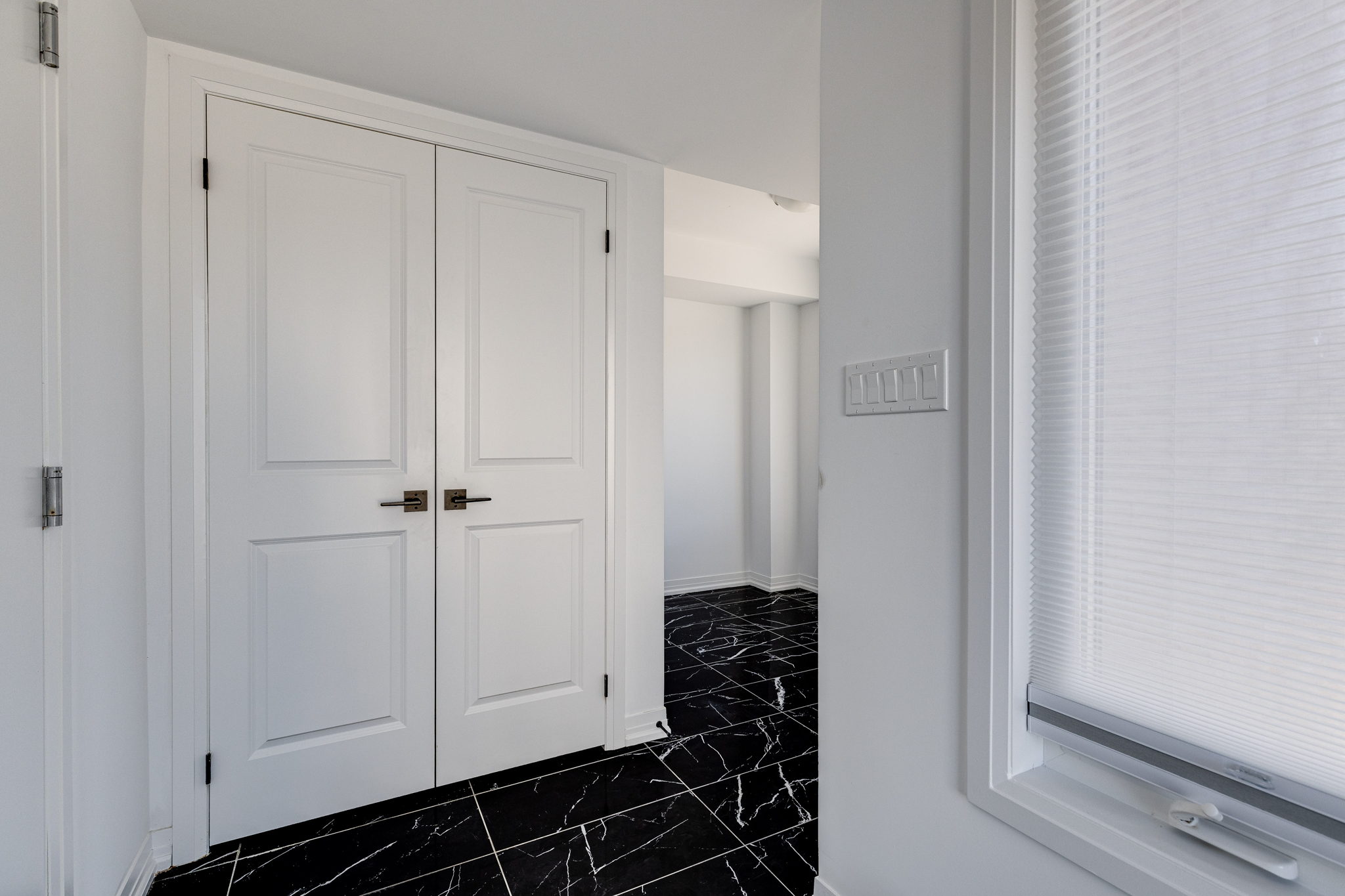 Barrie property showcase — delivered property photograph 6