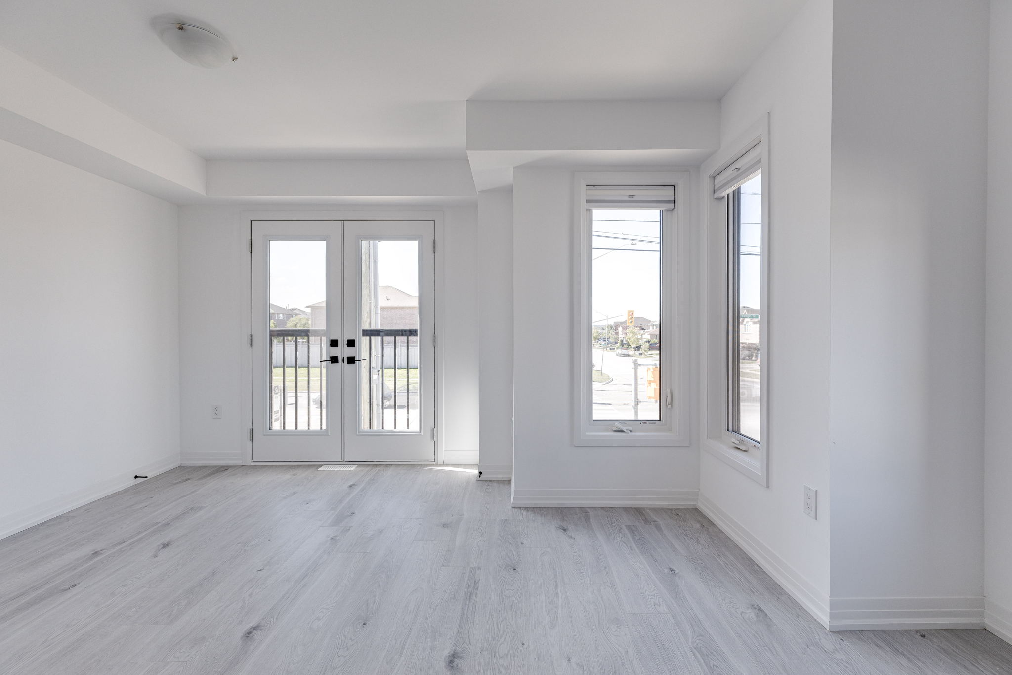 Barrie property showcase — delivered property photograph 20
