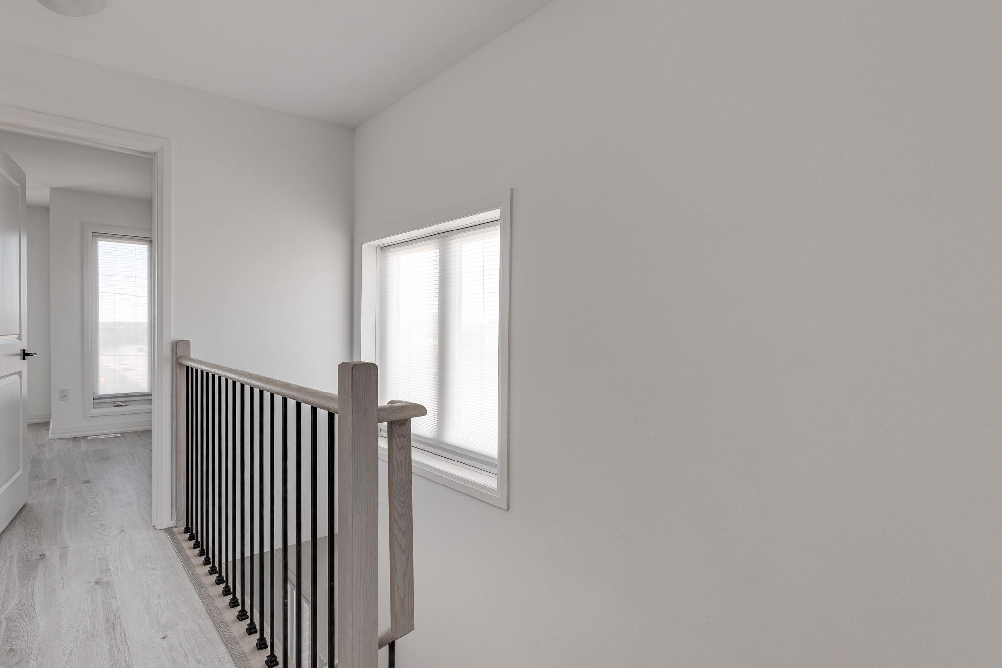 Barrie property showcase — delivered property photograph 24