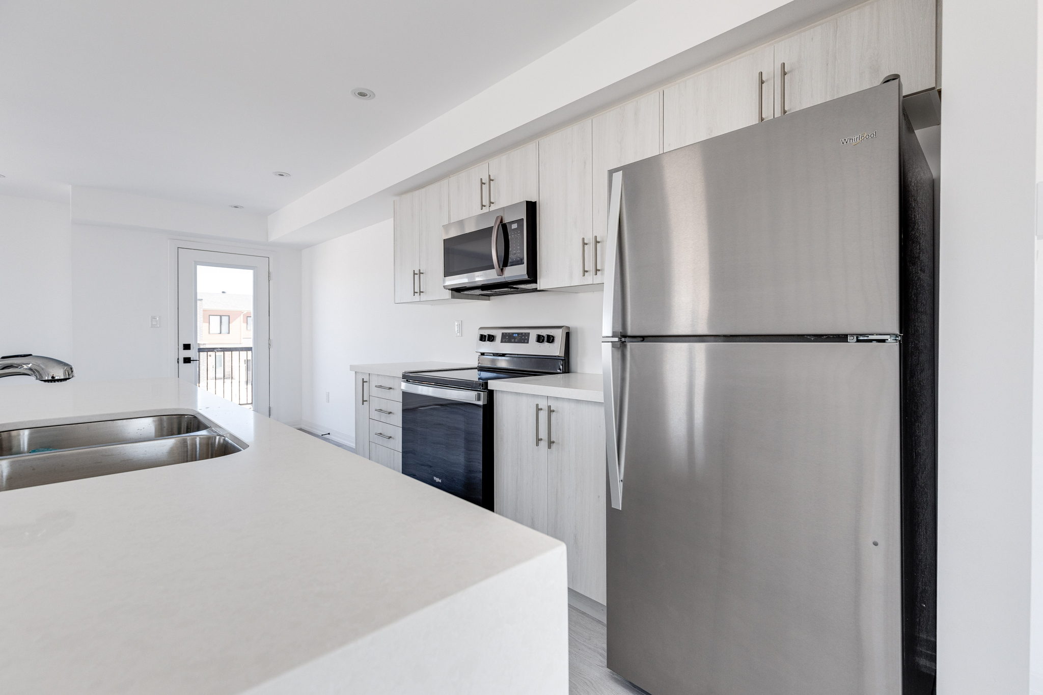 Barrie property showcase — delivered property photograph 17