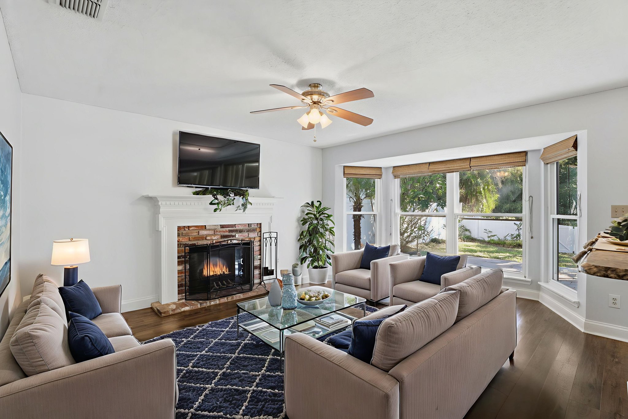 493 Harvest Oak_11 virtually staged.jpeg