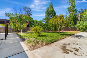 041_ 493 Pebble Dr  El Sobrante