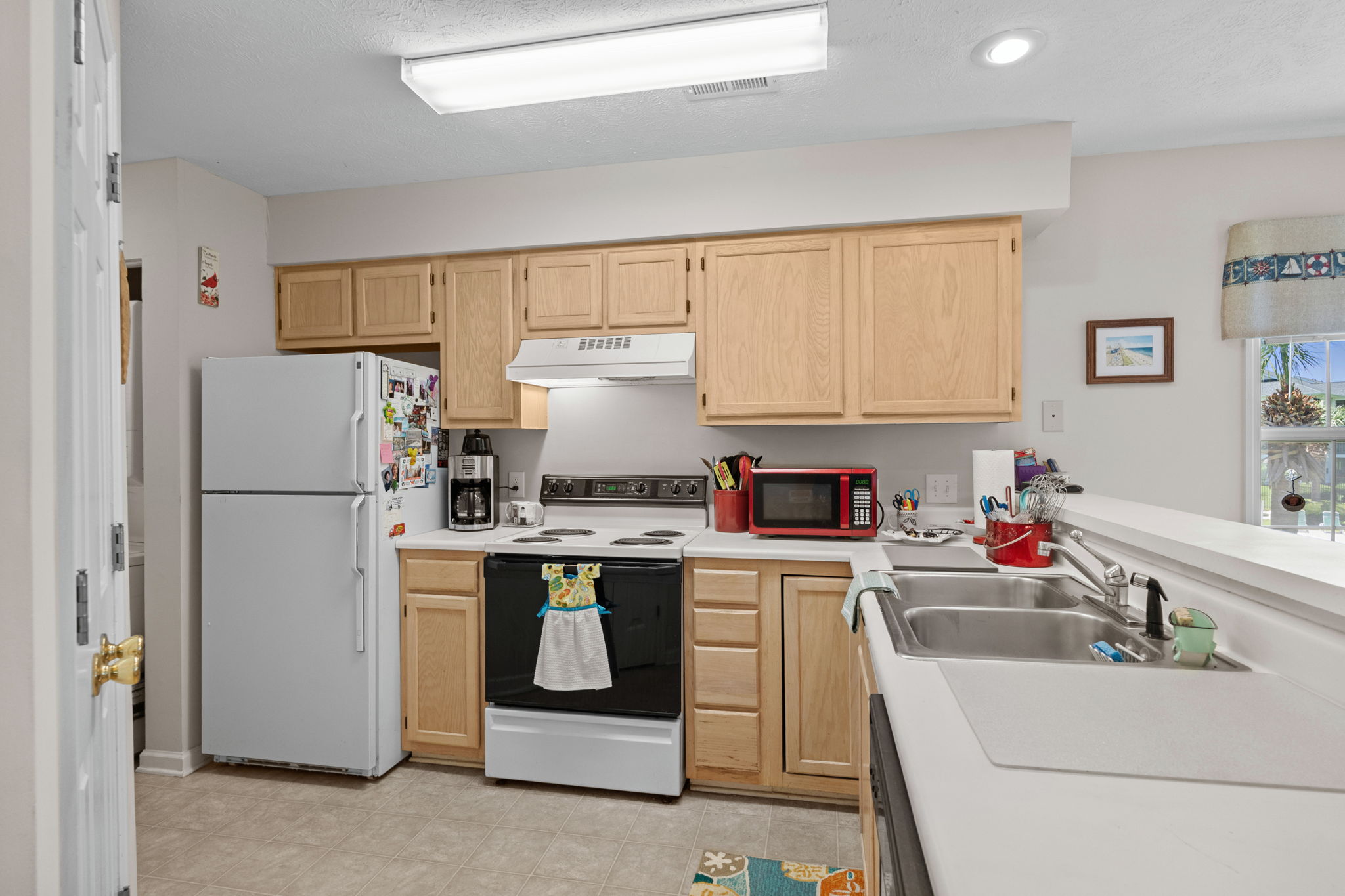  Photo 16