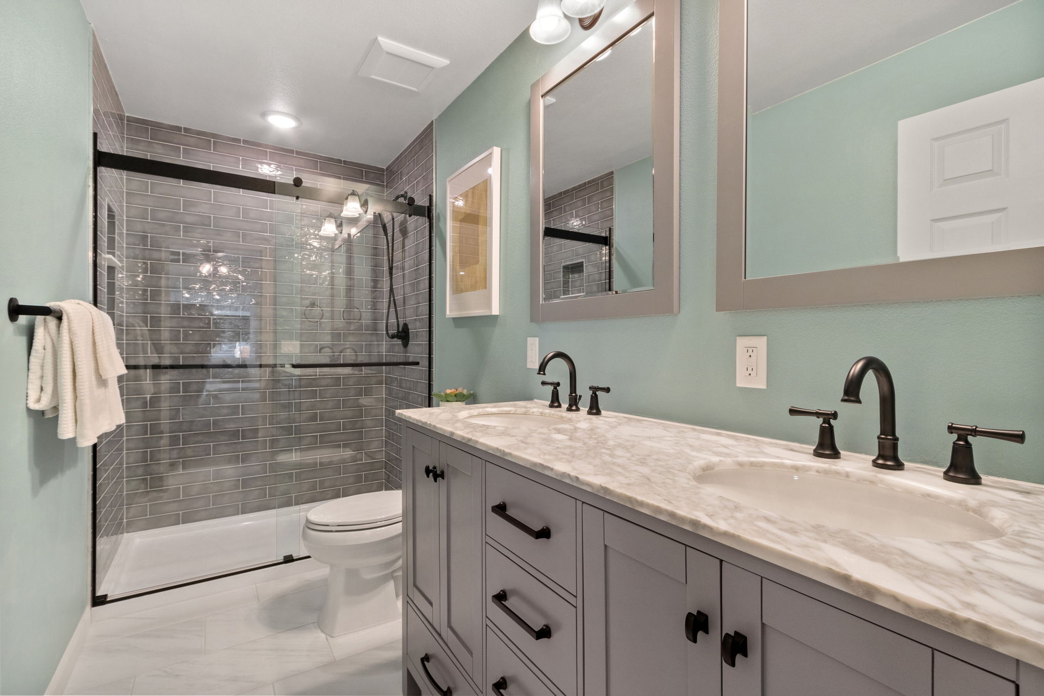 4930 E Kansas Dr, Denver, CO 80246, USA Photo 11