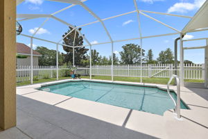 PRIVATE Heated Pool & Spacious Birdcage