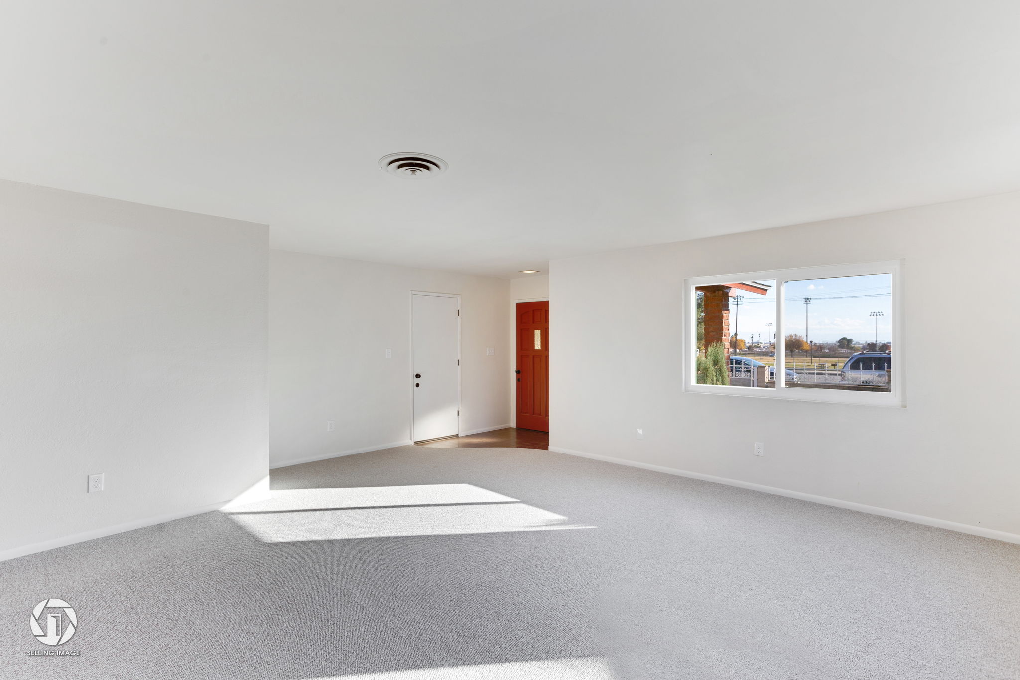 4930 Pioneer Dr, Bakersfield, CA 93306, USA Photo 11