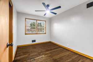 Interior-10