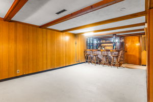 Interior-18