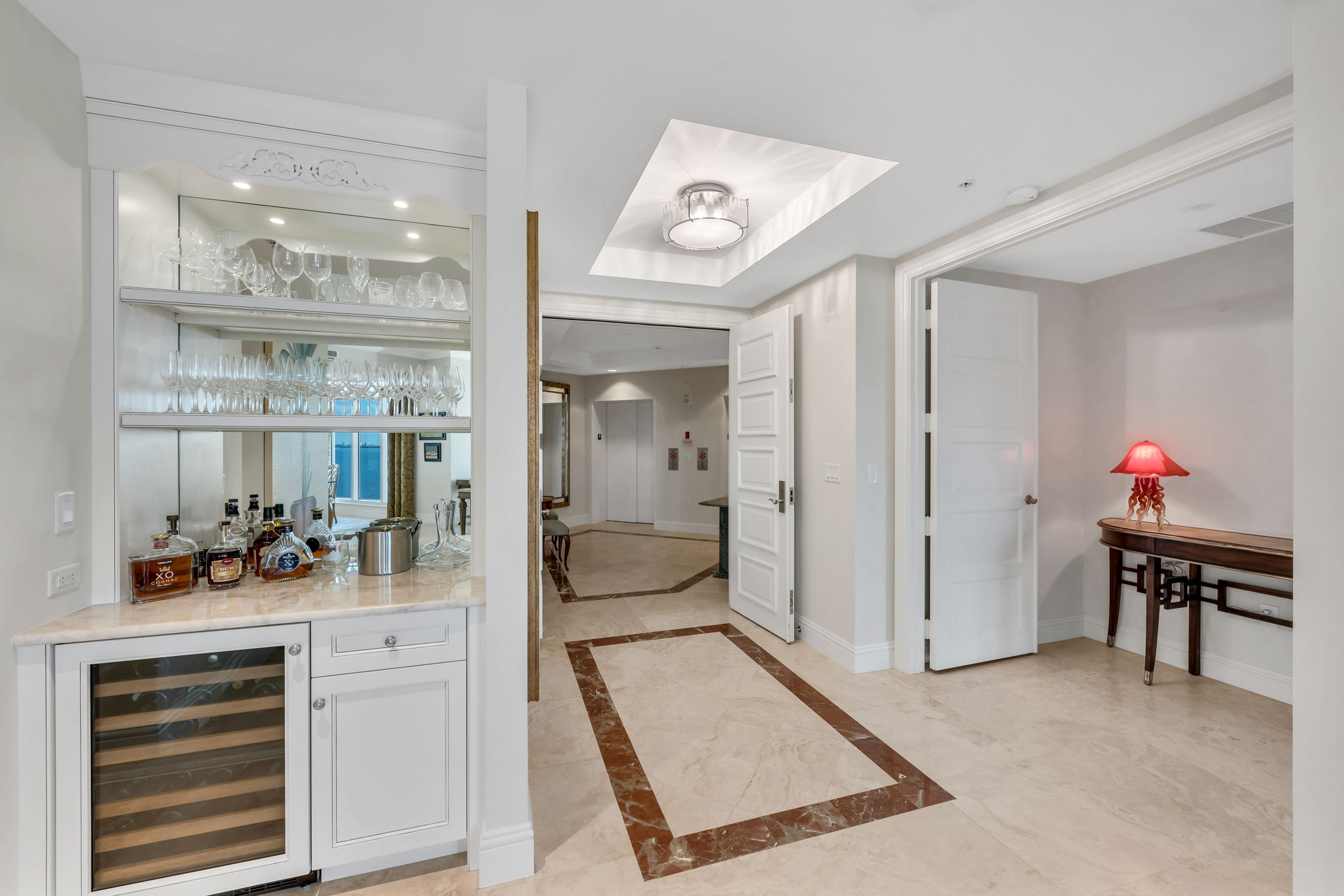 Dry Bar - Private Entry Foyer