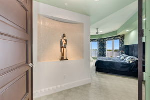 Primary Bedroom - Entry