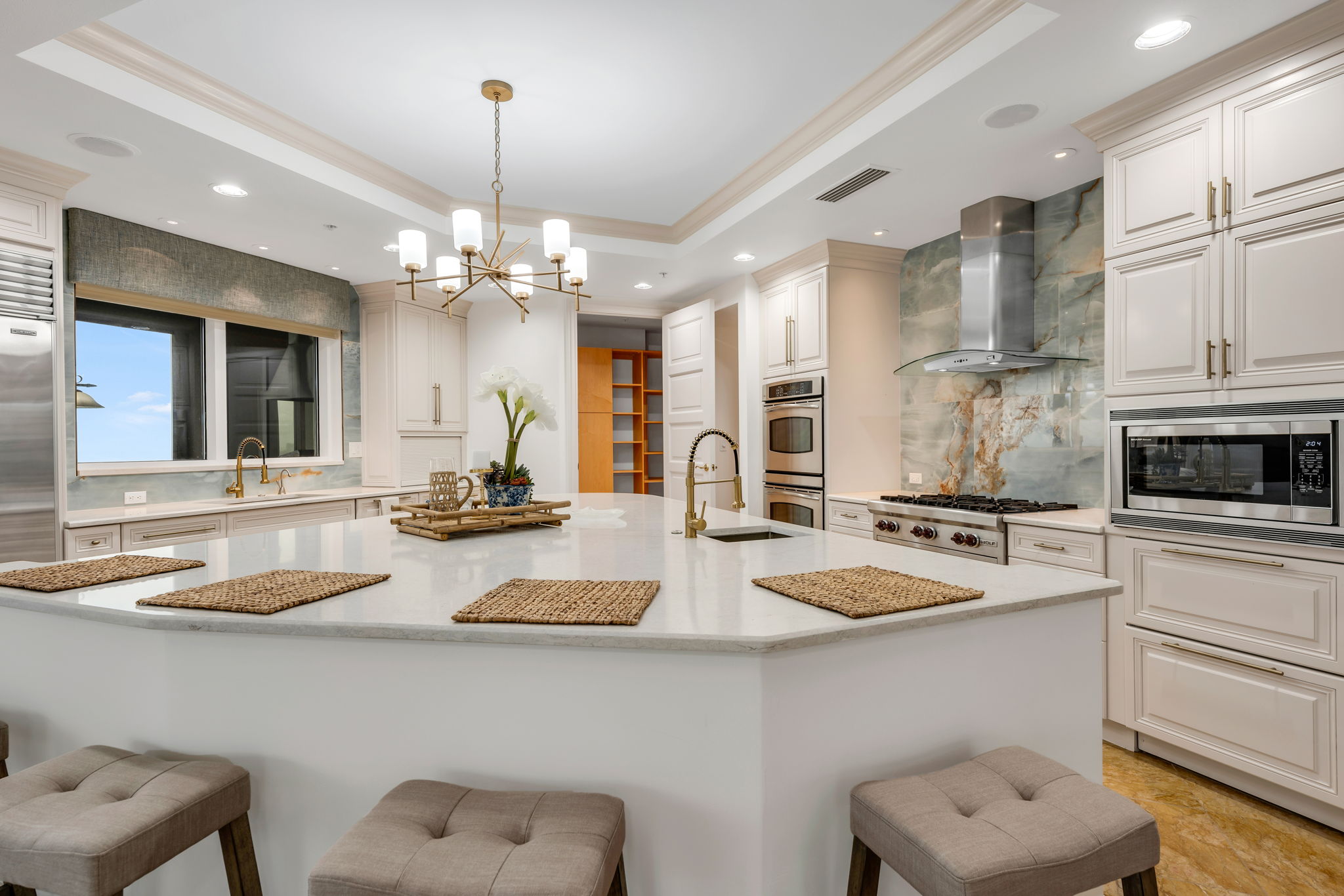 Kitchen II