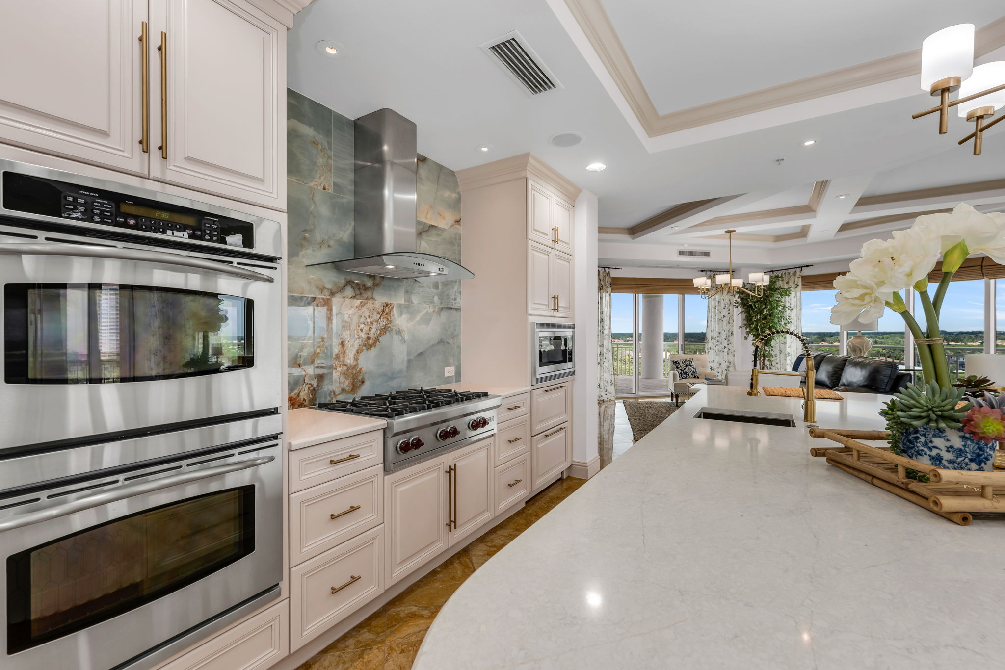 Kitchen I