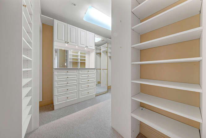 Primary Suite Closet - Hers