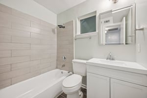 Gaston Ave 107-S1001-013.jpg