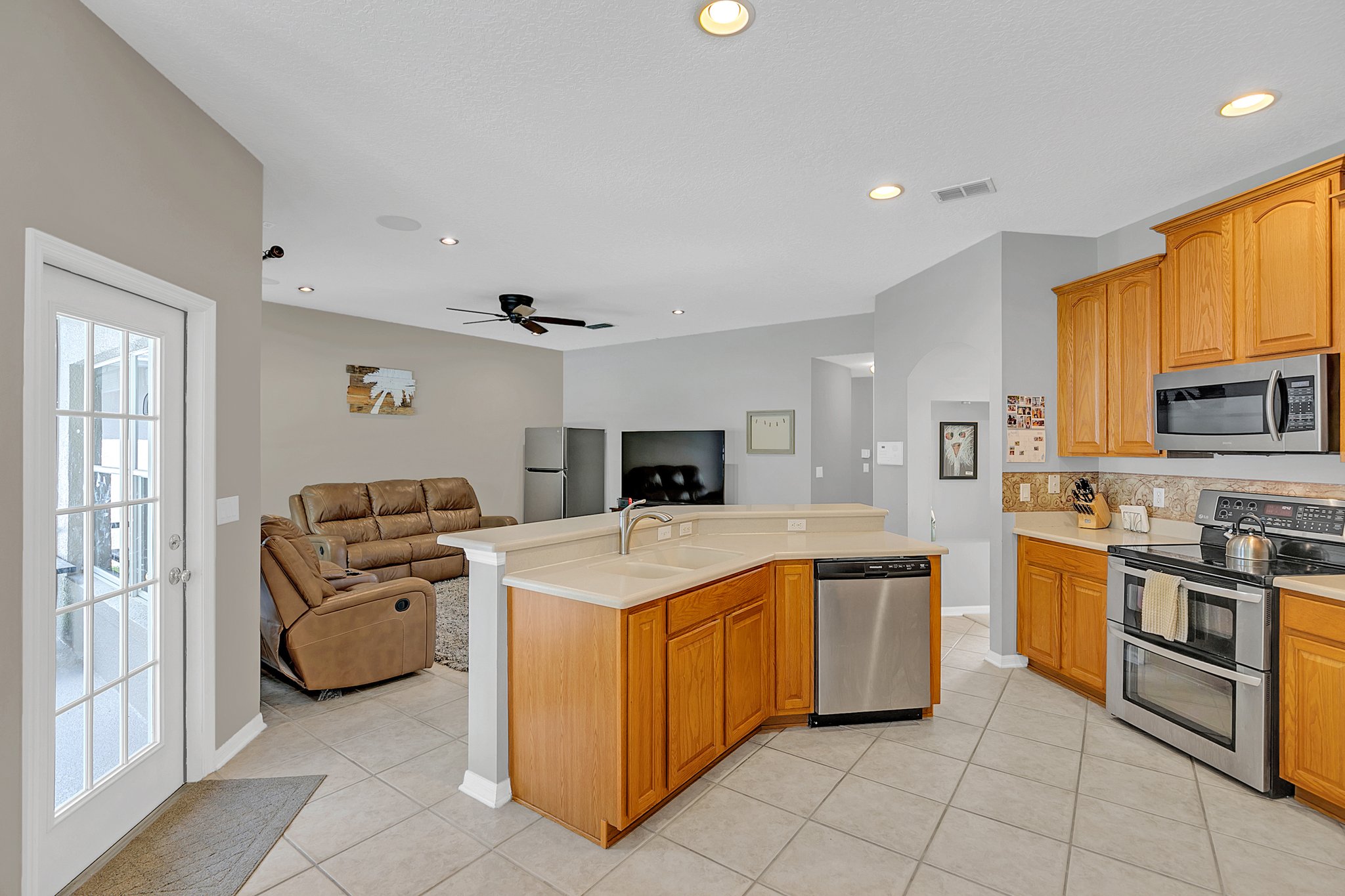 4932 Native Dancer Ln, Orlando, FL 32826, USA Photo 12