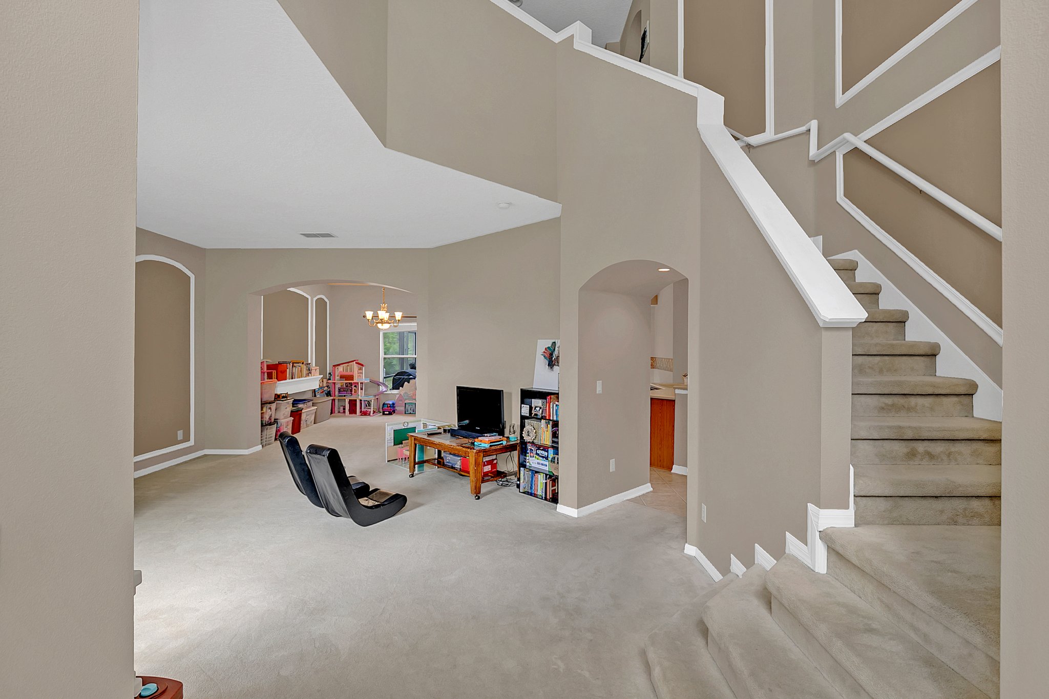 4932 Native Dancer Ln, Orlando, FL 32826, USA Photo 5