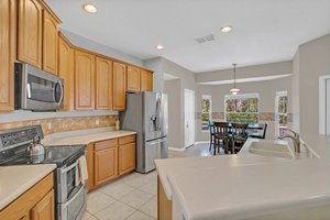 4932 Native Dancer Ln, Orlando, FL 32826, USA Photo 13