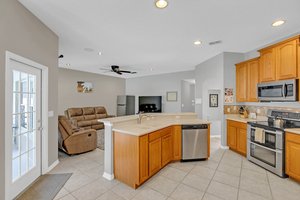 4932 Native Dancer Ln, Orlando, FL 32826, USA Photo 11