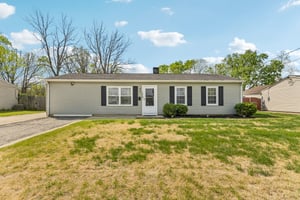 Castleton Dr-S1504-001.jpg