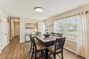 Castleton Dr-S1504-010.jpg