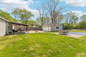 Castleton Dr-S1504-033.jpg