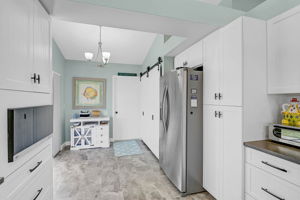 4934 Clubview Ct E-8