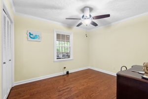  Photo 44