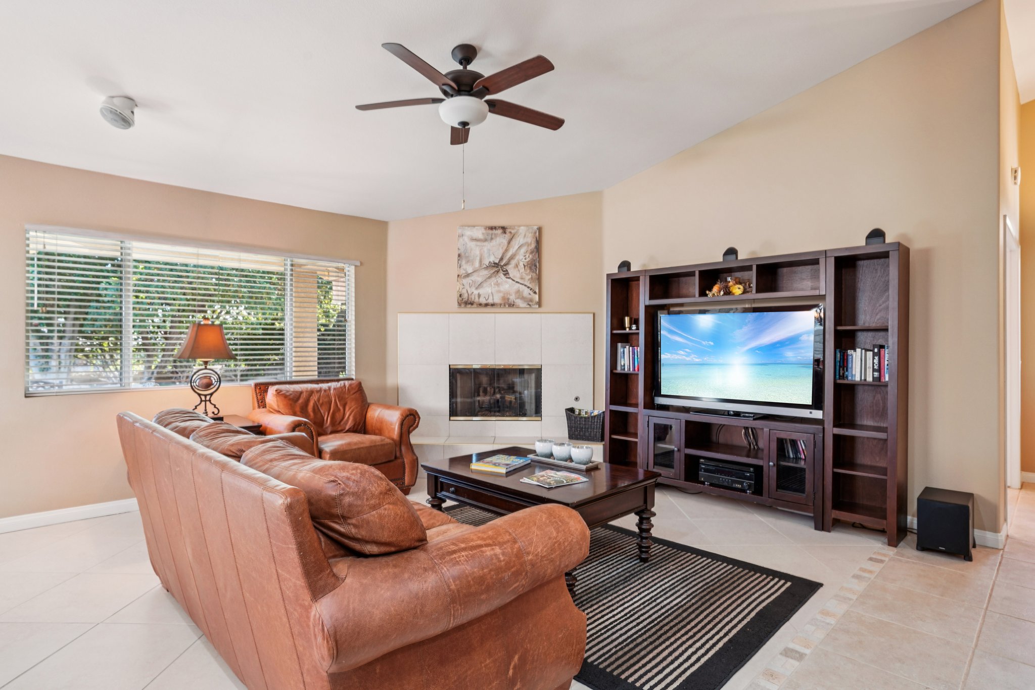 Wayne St-S1601-008.jpg