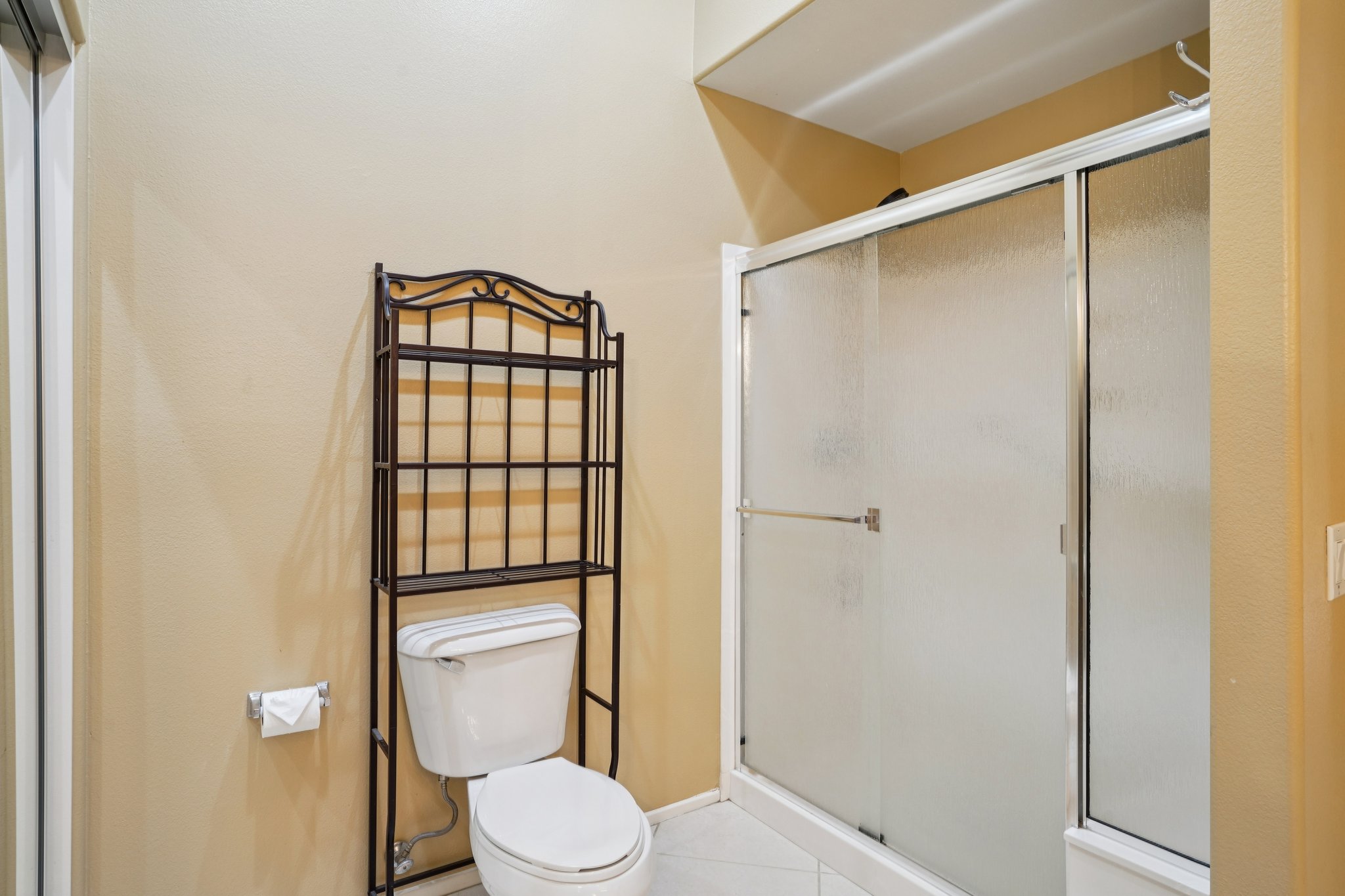 Wayne St-S1601-030.jpg