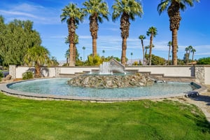 Wayne St-1501-910.jpg