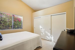 Wayne St-S1601-022.jpg